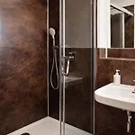 Apartdays 3*