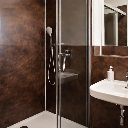 Apartdays 3*